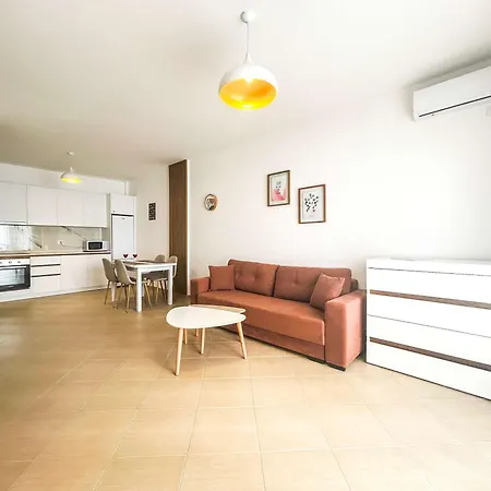 Sunwave Hideaway D25 شقة