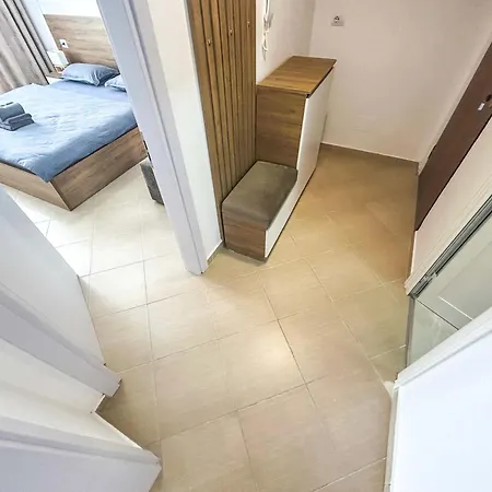 Sunwave Hideaway D25 شقة *