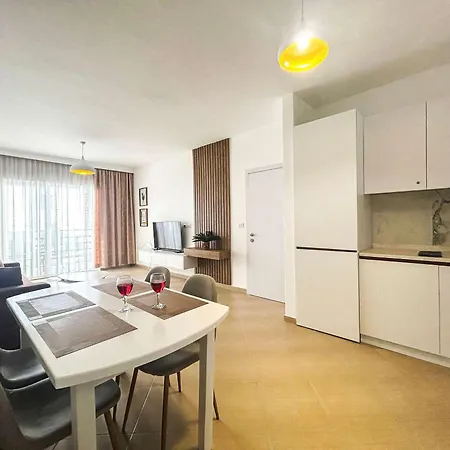 Sunwave Hideaway D25 Golem (Tirana)